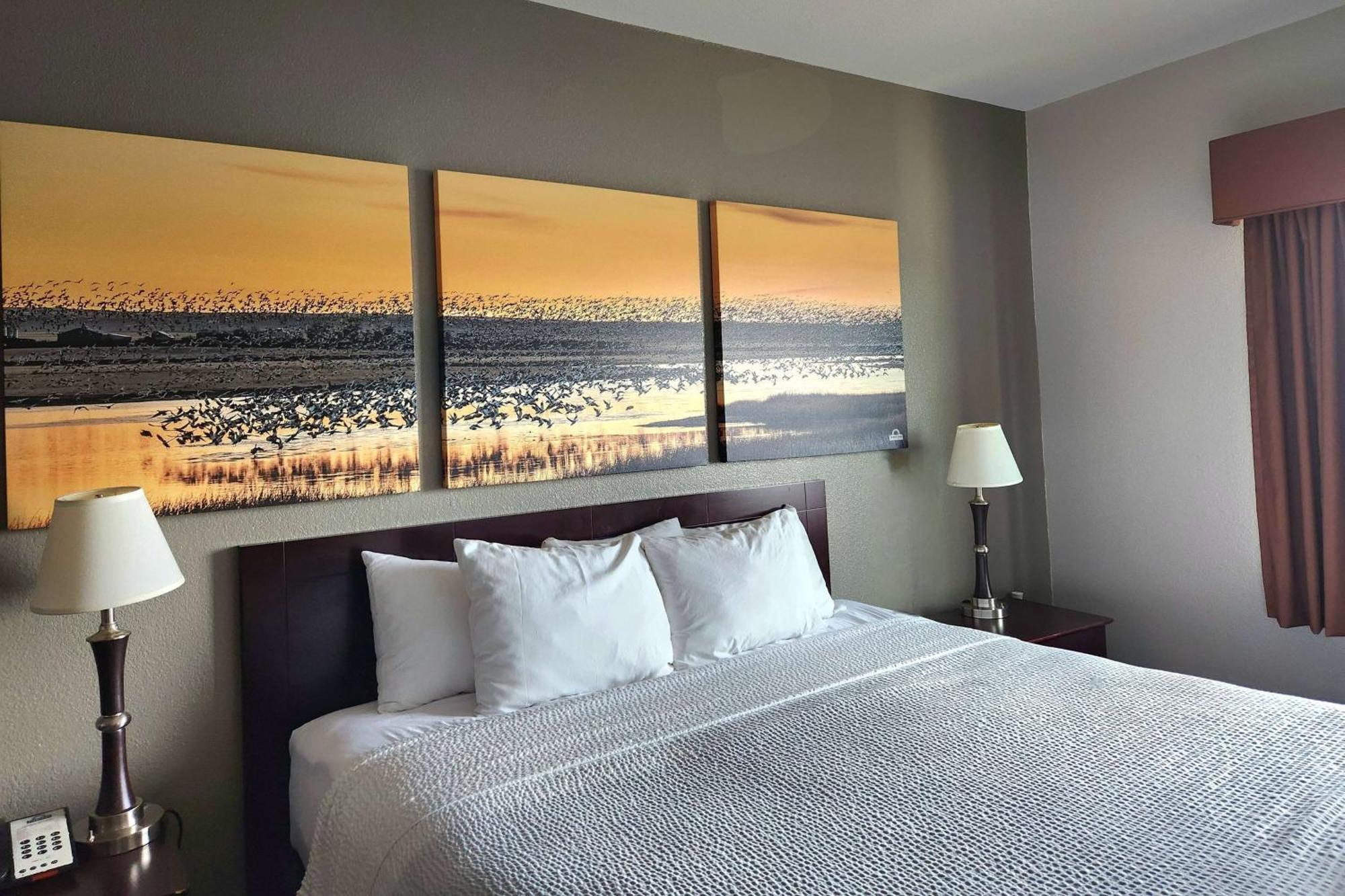 Days Inn By Wyndham Kemah Exterior photo